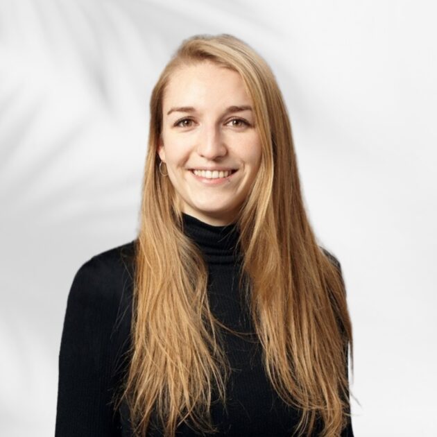 Nora Holm. Expertin für Grafik, Screendesigns